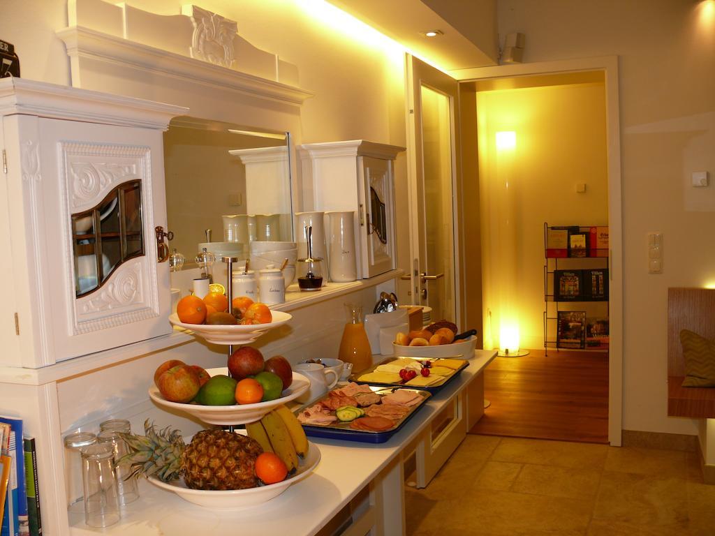 Villa Am Park Ерфурт Екстериор снимка